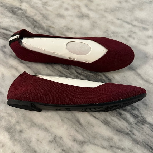 MIA Kerri Knit Flats - Maroon, W 8.5 - Picture 3 of 4